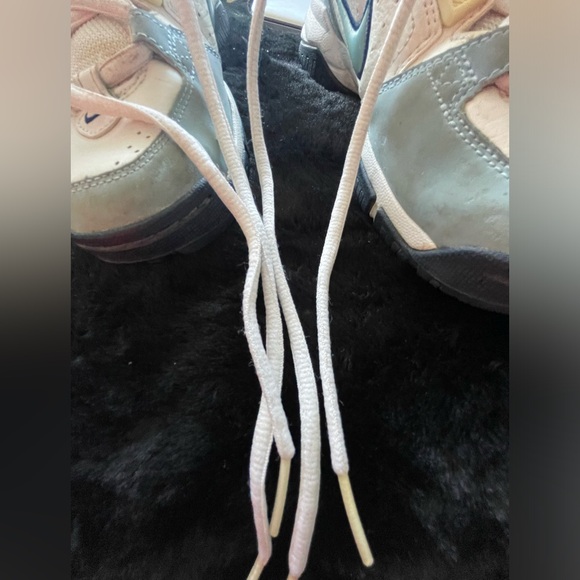 Nike Vintage Y2K Sneakers Kicks Runners - Size 6 - Picture 9 of 10